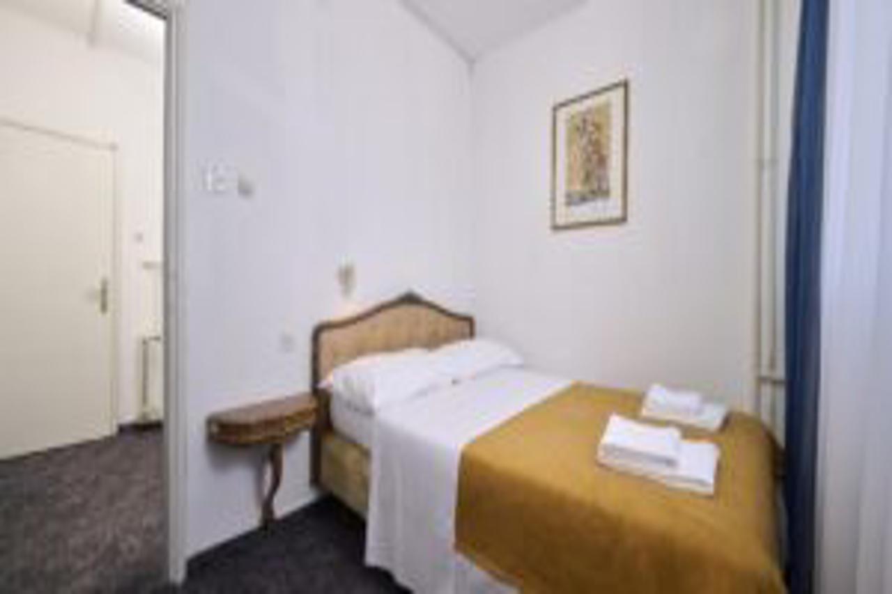Guest House Adriatic Umag Exteriér fotografie